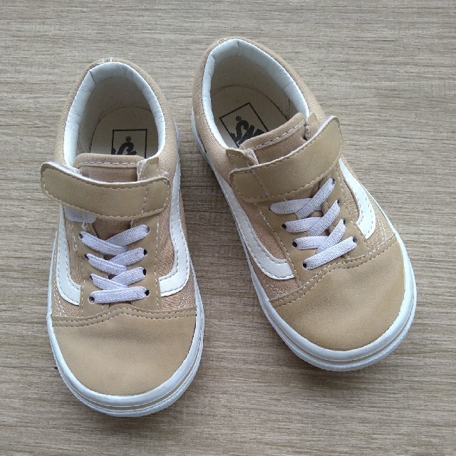 VANS(ヴァンズ)のヴァンズキッズ18cm キッズ/ベビー/マタニティのキッズ靴/シューズ(15cm~)(スニーカー)の商品写真