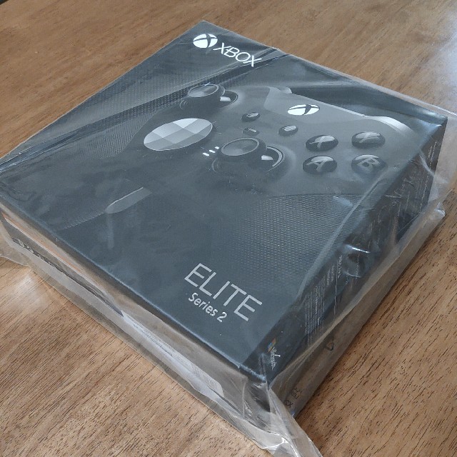 Xbox(エックスボックス)の【新品未開封】Xbox Elite ワイヤレス コントローラー シリーズ 2 エンタメ/ホビーのゲームソフト/ゲーム機本体(その他)の商品写真