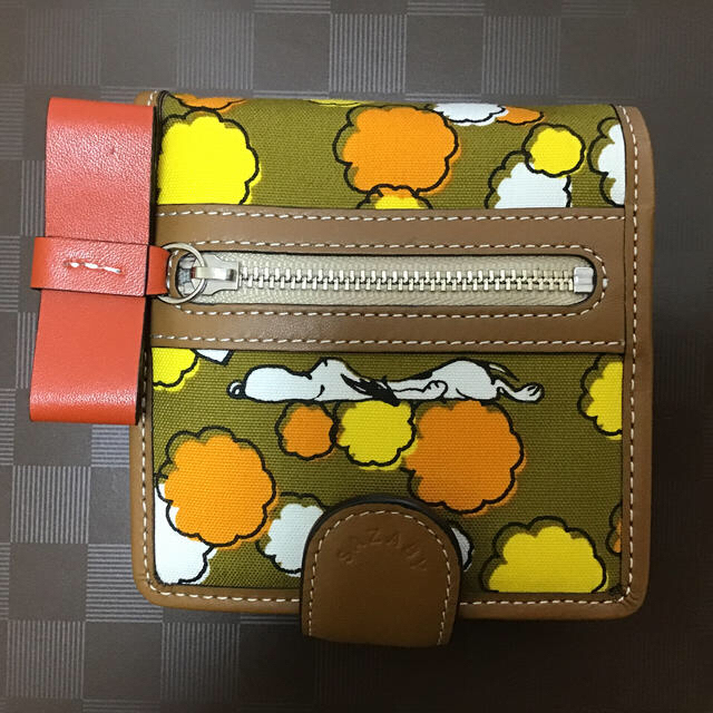SAZABY(サザビー)の財布　SNOOPY レディースのファッション小物(財布)の商品写真