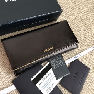 プラダ(PRADA)の美品　プラダ　二つ折り　長財布(財布)