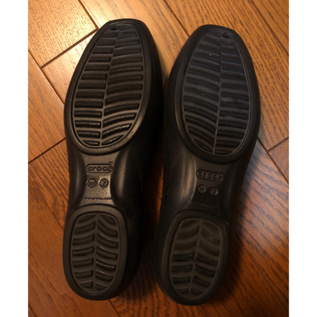 crocs(クロックス)のクロックス スローン フラット ウィメン 23cm/ブラック レディースの靴/シューズ(その他)の商品写真