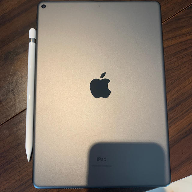 パーティを彩るご馳走や - Apple iPad 3美品 Air タブレット