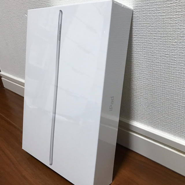 iPad 10.2 セルラー 第7世代 128GB  シルバー 新品未開封