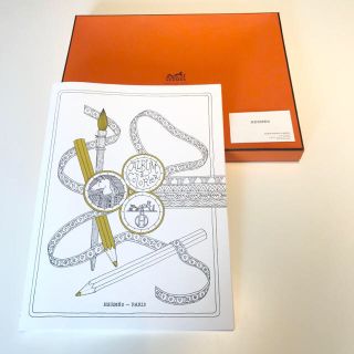 エルメス(Hermes)の【新品未使用】Hermes エルメス 塗り絵本(アート/エンタメ)