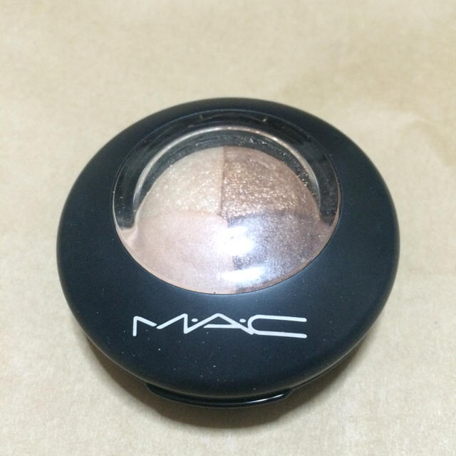MAC(マック)のmac☆アイシャドウ コスメ/美容のベースメイク/化粧品(アイシャドウ)の商品写真