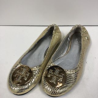 トリーバーチ(Tory Burch)の706.2 トリーバーチ　TORY BURCH ゴールドパイソン(バレエシューズ)