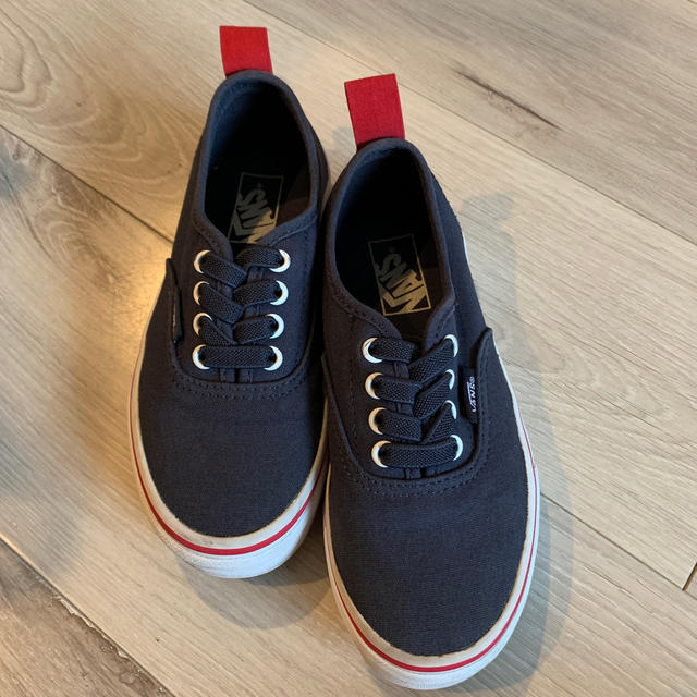 VANS(ヴァンズ)のvans スニーカー キッズ/ベビー/マタニティのキッズ靴/シューズ(15cm~)(スニーカー)の商品写真