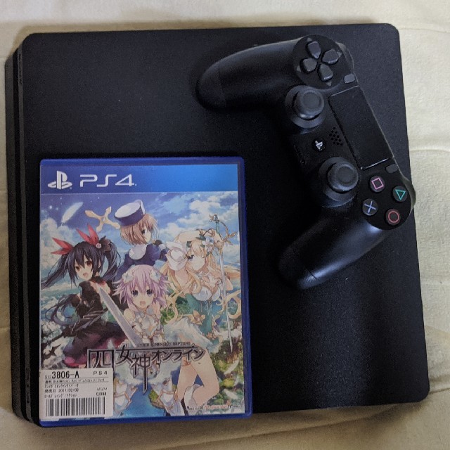 ゲームソフト/ゲーム機本体PS4 CUH-2200AB01　500GB 動作確認済 ソフト1本付き