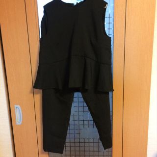 ケービーエフ(KBF)のKBF  セットアップ  黒(クロップドパンツ)