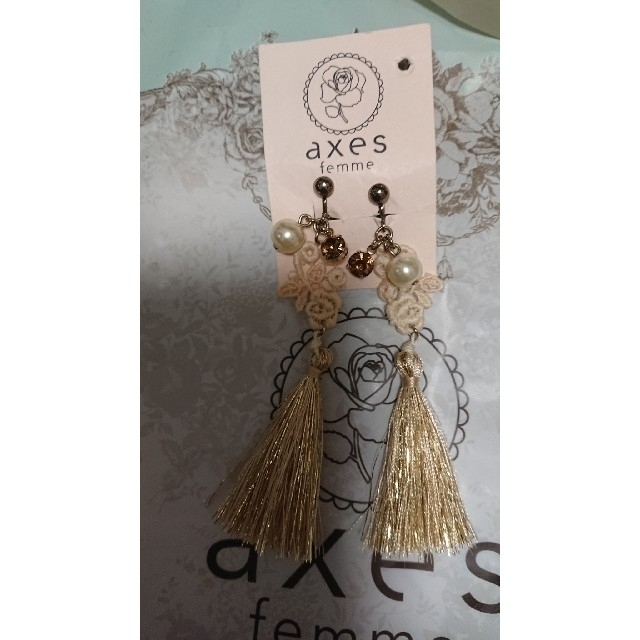 axes femme(アクシーズファム)のaxes femme タッセルイヤリング レディースのアクセサリー(イヤリング)の商品写真