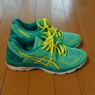 アシックス(asics)の専用/asics FlyteFoam グリーン×イエロー 23.5(シューズ)