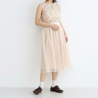 メルロー(merlot)の激安★新品タグ付き　メルロー　花柄　レース　チュール　ワンピース　ベージュ(ロングワンピース/マキシワンピース)