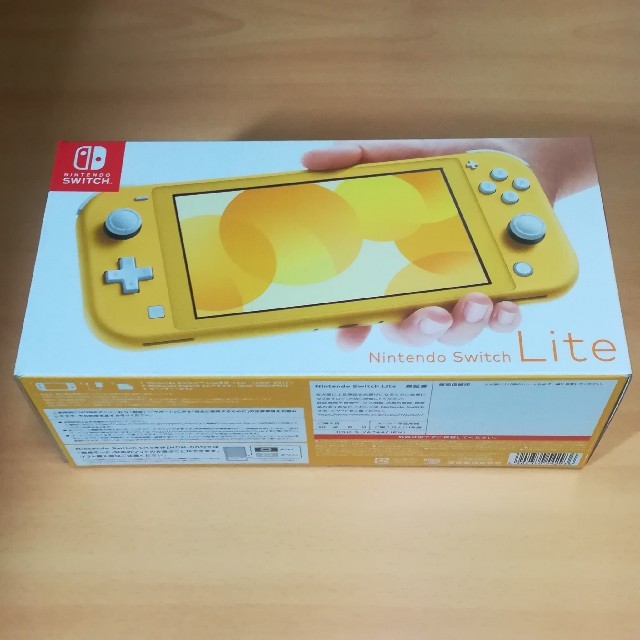 新品 Nintendo Switch Lite イエロー