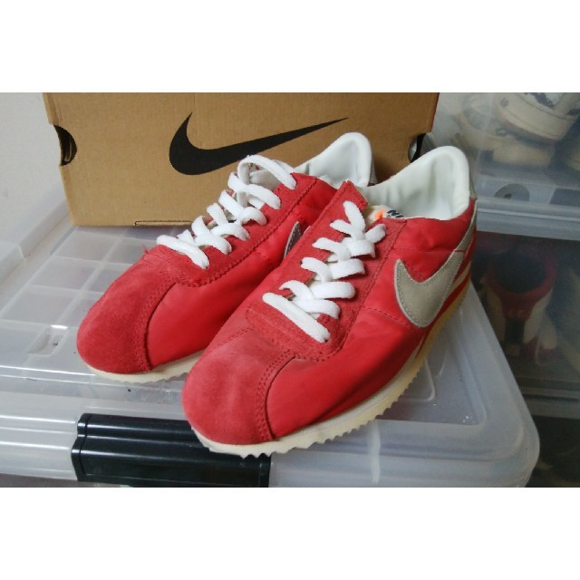 NIKE(ナイキ)の激レア 新品 元箱 付 CORTEZ 2 (BG) OG 24cm US6Y 赤 レディースの靴/シューズ(スニーカー)の商品写真