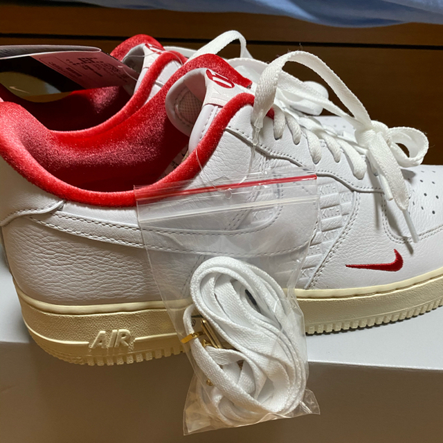 NIKE(ナイキ)のKITH × NIKE AIR FORCE 1 LOW 東京限定 メンズの靴/シューズ(スニーカー)の商品写真