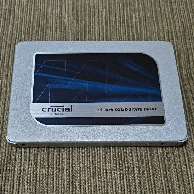 SATANANDタイプ【値下げ】Crucial SSD 2TB CT2000 MX500