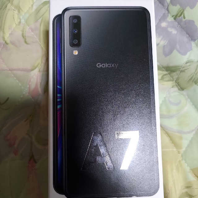 GALAXY A7 新品未開封品