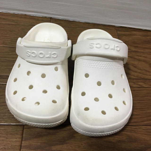 crocs(クロックス)のクロックスc9(*^^*)411 キッズ/ベビー/マタニティのキッズ靴/シューズ(15cm~)(サンダル)の商品写真