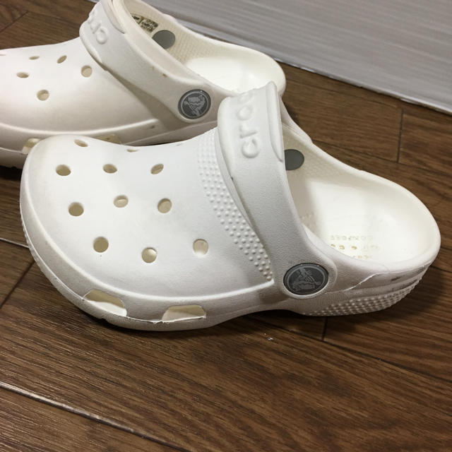 crocs(クロックス)のクロックスc9(*^^*)411 キッズ/ベビー/マタニティのキッズ靴/シューズ(15cm~)(サンダル)の商品写真