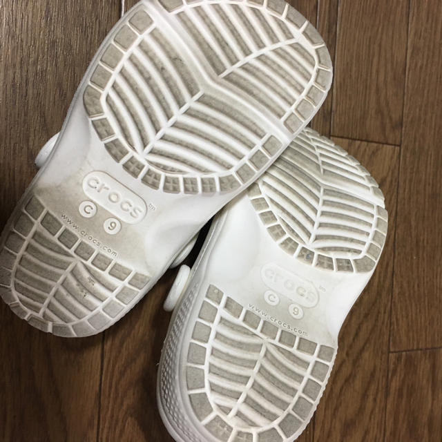 crocs(クロックス)のクロックスc9(*^^*)411 キッズ/ベビー/マタニティのキッズ靴/シューズ(15cm~)(サンダル)の商品写真