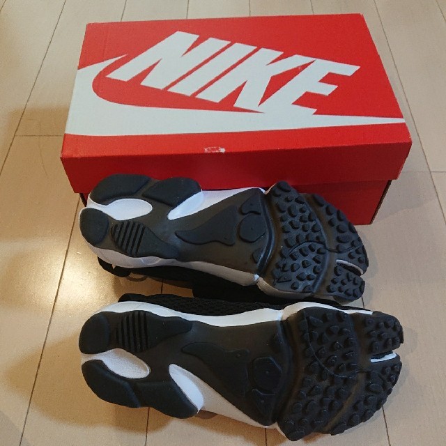 新品 NIKE AIR RIFT エアリフト ブラック 26㎝ アローズ購入