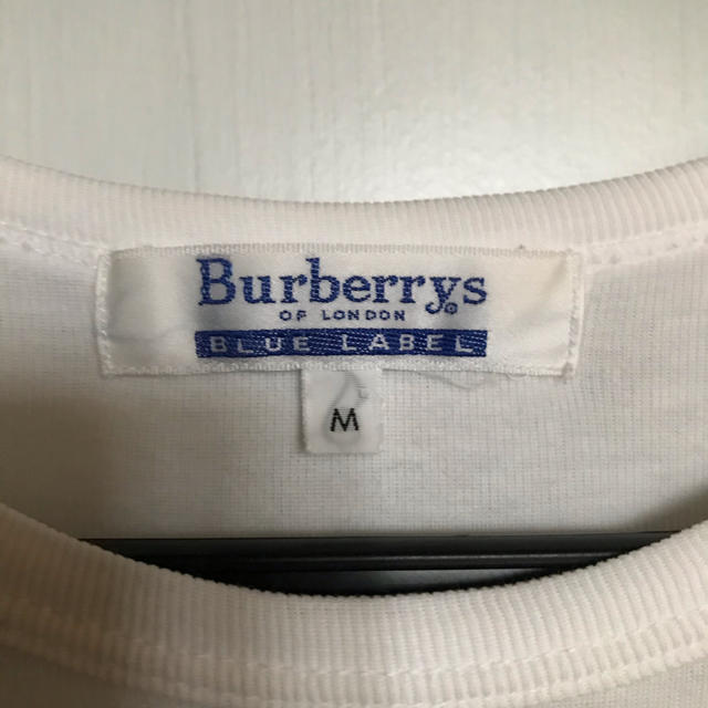 BURBERRY BLUE LABEL(バーバリーブルーレーベル)のバーバリー　ブルーレーベル　ティシャツ レディースのトップス(Tシャツ(半袖/袖なし))の商品写真