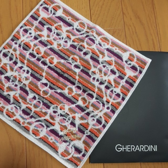 GHERARDINI(ゲラルディーニ)のGHERARDINI　ハンカチ レディースのファッション小物(ハンカチ)の商品写真