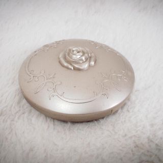 アナスイ(ANNA SUI)のアナスイ プレストパウダー お粉(フェイスパウダー)