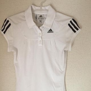 アディダス(adidas)のadidasの白シャツ(シャツ/ブラウス(長袖/七分))