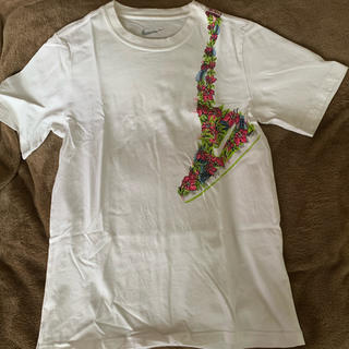 ナイキ(NIKE)のナイキ　Tシャツ　花柄スニーカー　白T adidas (Tシャツ(半袖/袖なし))