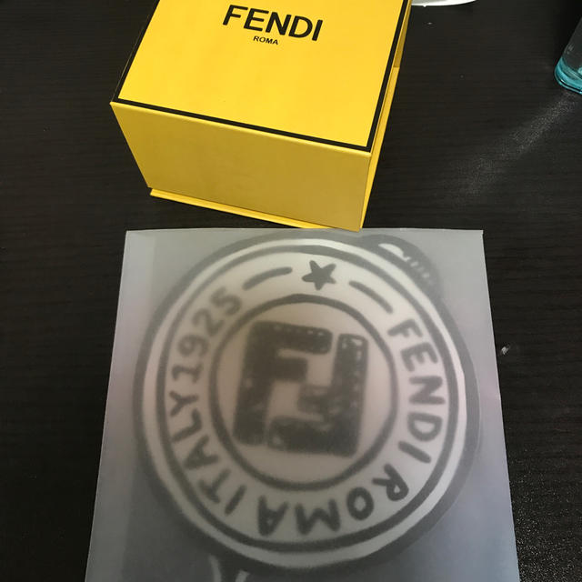 FENDI(フェンディ)のFENDI ステッカー　ノベルティー　カリフォルニアスカイ エンタメ/ホビーのコレクション(ノベルティグッズ)の商品写真