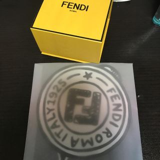 フェンディ(FENDI)のFENDI ステッカー　ノベルティー　カリフォルニアスカイ(ノベルティグッズ)