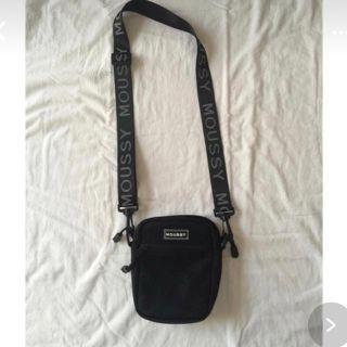 マウジー(moussy)のmoussy ショルダーバック　BLACK(ショルダーバッグ)