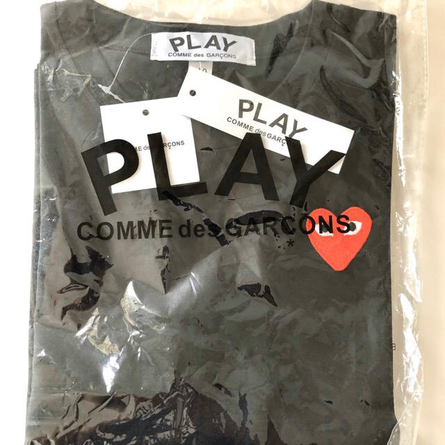 ●新品●PLAYCOMME des GARCONS PLAY Tシャツ" 1