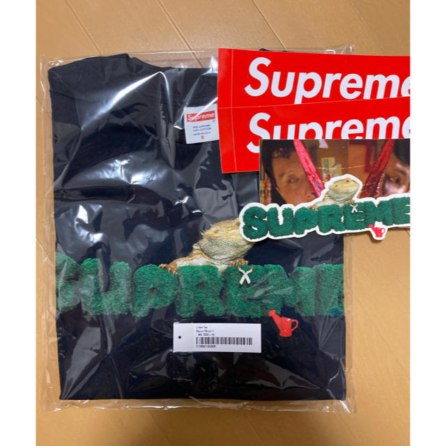 正規品が激安通販 supreme Lizard Tee ネイビー Sサイズ ステッカー