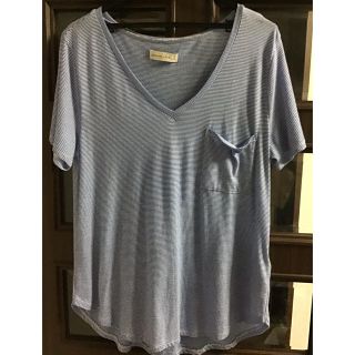 アバクロンビーアンドフィッチ(Abercrombie&Fitch)のAbercrombie&Fitch　ブルーボーダーTシャツ(Tシャツ/カットソー(半袖/袖なし))