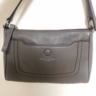 マークジェイコブス(MARC JACOBS)のMarc Jacobs♡クロスボディバッグ　美品(ショルダーバッグ)