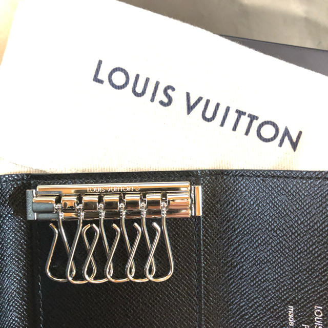 LOUIS VUITTON(ルイヴィトン)の【ルイヴィトン】ダミエ　キーケース　6連　未使用☆ メンズのファッション小物(キーケース)の商品写真