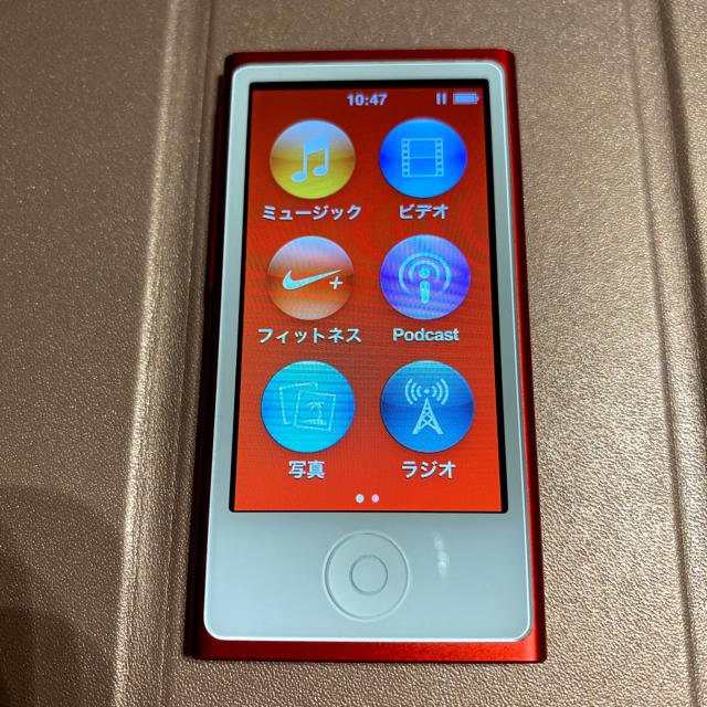 Apple(アップル)のiPod nano 第7世代　16GB（PRODUCT）RED スマホ/家電/カメラのオーディオ機器(ポータブルプレーヤー)の商品写真