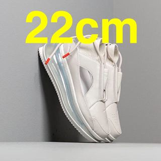 ナイキ(NIKE)の22cm【新品】Nike W Air Max FF720 White サンダル(サンダル)