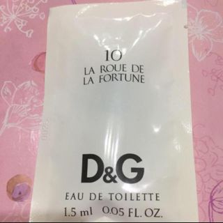 ドルチェアンドガッバーナ(DOLCE&GABBANA)のドルチェ 香水  ✨  ミニサイズ 1.5ml(香水(女性用))