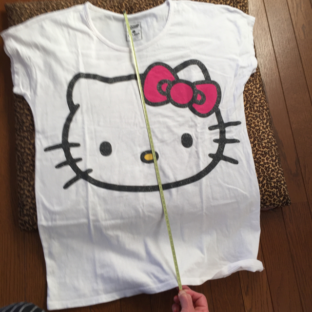 Old Navy(オールドネイビー)のOldNavyキティーＴシャツ レディースのトップス(Tシャツ(半袖/袖なし))の商品写真