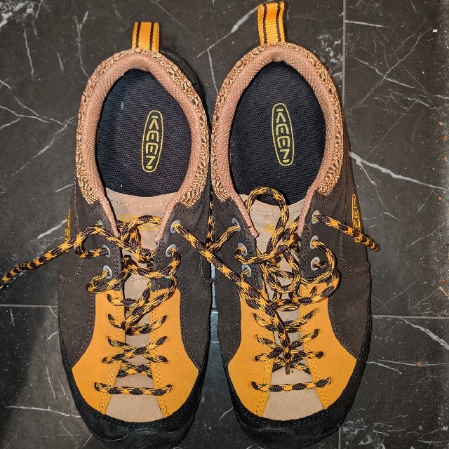 KEEN(キーン)のKEEN JASPER "ROCKS"  メンズの靴/シューズ(スニーカー)の商品写真