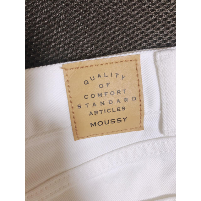 moussy(マウジー)のmoussy白ショーパン レディースのパンツ(ショートパンツ)の商品写真