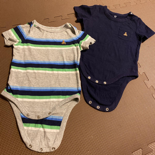 babyGAP(ベビーギャップ)のギャップベビー　ロンパース　ボディスーツ　2枚セット　80 キッズ/ベビー/マタニティのベビー服(~85cm)(ロンパース)の商品写真