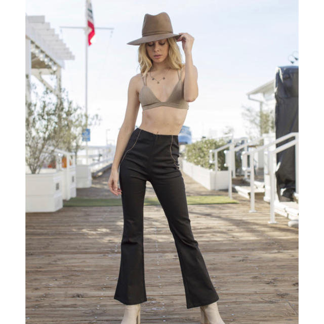 ALEXIA STAM(アリシアスタン)のSide Piping Flare Pants レディースのパンツ(カジュアルパンツ)の商品写真