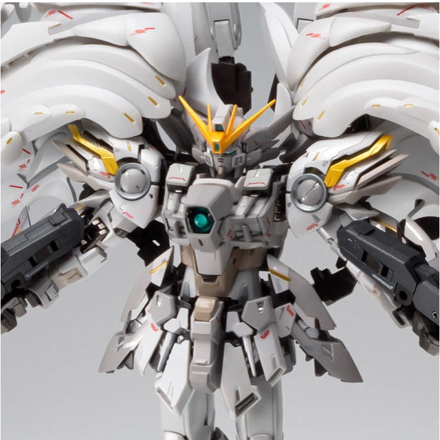 BANDAI(バンダイ)のGFFMETAL COMPOSITE ウイングガンダムスノーホワイトプレリュード エンタメ/ホビーのフィギュア(アニメ/ゲーム)の商品写真