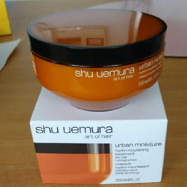 shu uemura(シュウウエムラ)のshu uemura アーバンモイスチャートリートメント コスメ/美容のヘアケア/スタイリング(トリートメント)の商品写真