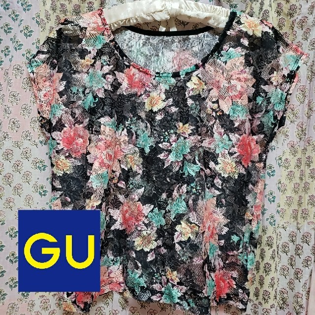 GU(ジーユー)の花柄レース シースルーカットソー レディースのトップス(Tシャツ(半袖/袖なし))の商品写真