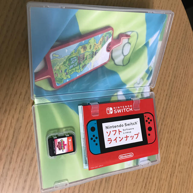 ポケモン(ポケモン)のポケットモンスター シールド Switch 中古品 エンタメ/ホビーのゲームソフト/ゲーム機本体(家庭用ゲームソフト)の商品写真